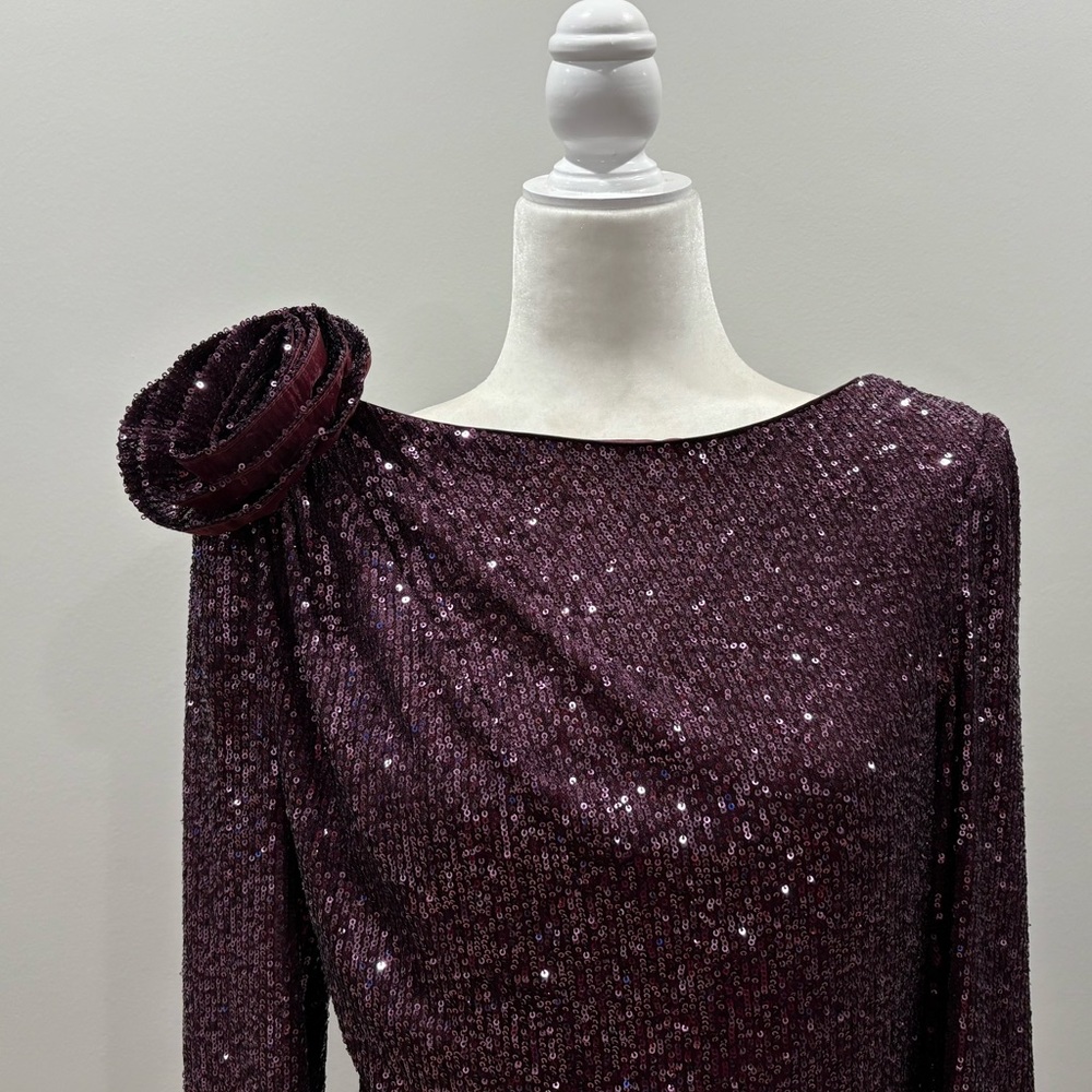 ELIZA J Bateau Neck Long Sleeve Sequin Mermaid Gown - Picture 4 of 8